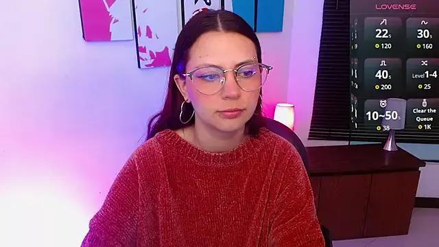 AlanaGarcia19 from StripChat is Freechat