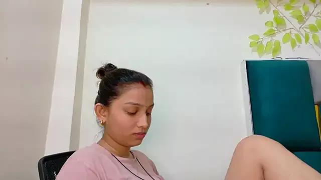 Girls free live sex cams: Check out the satisfaction of typing and cam2cam with our sensual livestreamers, who will teach you all about temptation and desires with their smoking hot physiques.