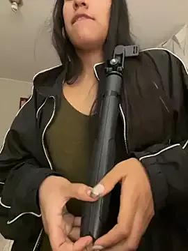 AleFantasy00001Peru from StripChat is Freechat