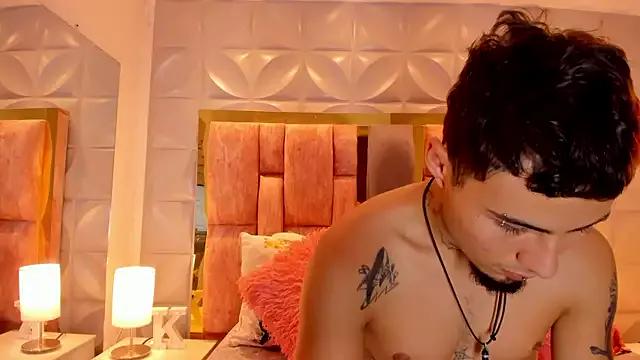 Alex_N_Blue from StripChat is Freechat