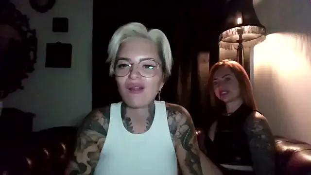 Alexandersonxo from StripChat is Freechat