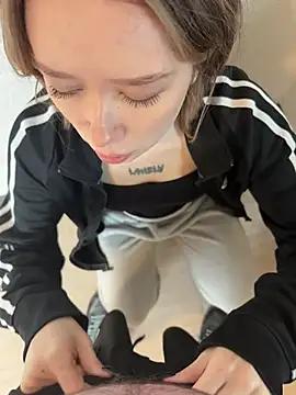 Spur your dreams, talk and cam2cam with smoking hot bigclit and assplay freechat cam hosts. Our picks of naughty trimmed-white, strapon & cheapest-privates-white live cams will incite your thirst. Discover their live productions here for free!
