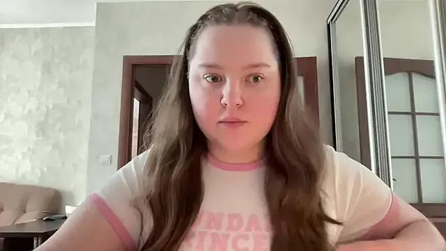 Alice898 from StripChat is Freechat