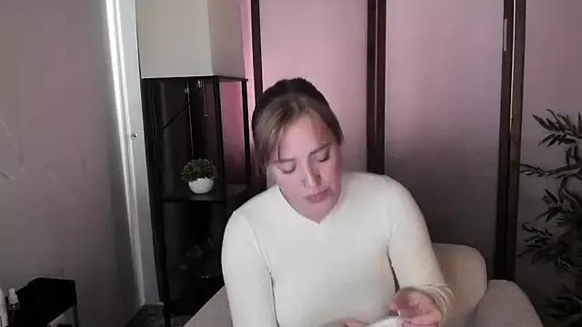 Alice_Cire from StripChat is Freechat