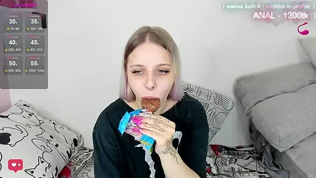 Alice_Halle from StripChat is Freechat
