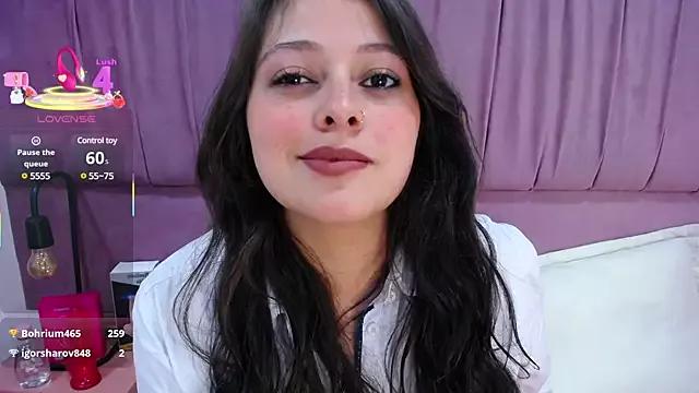 alice_watts from StripChat is Freechat