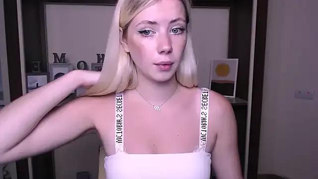 AliceHotty_ from StripChat is Freechat