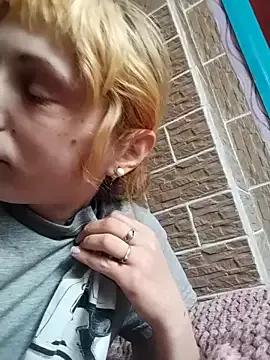 AlinaCish20 from StripChat is Freechat