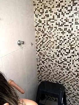 AlinemariaX from StripChat is Freechat