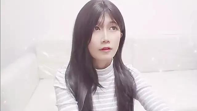 AloneDandelion from StripChat is Freechat