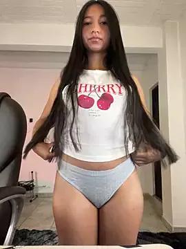 Photos of aly_golden_ from StripChat is Freechat
