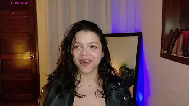 Amanda_sweet from StripChat