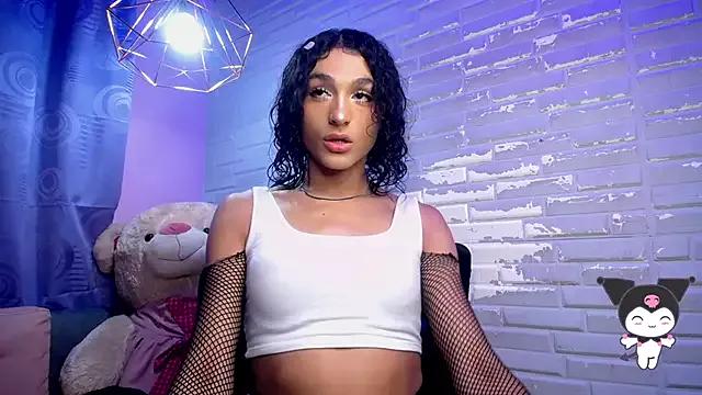 Photos of AmandaBleade from StripChat is Freechat