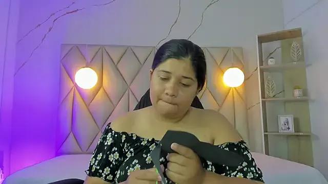 amandarabit from StripChat is Freechat
