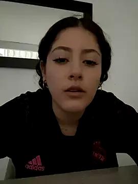 Amber_rose_outdoors from StripChat is Freechat