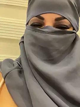 Girls free live sex cams: Check out the satisfaction of typing and cam2cam with our sensual livestreamers, who will teach you all about temptation and desires with their smoking hot physiques.