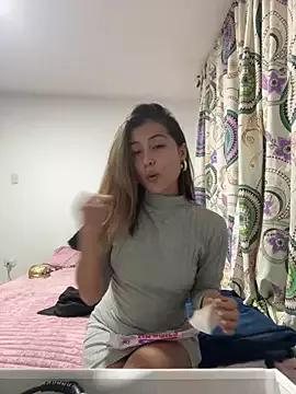 Ana__Pink from StripChat is Freechat