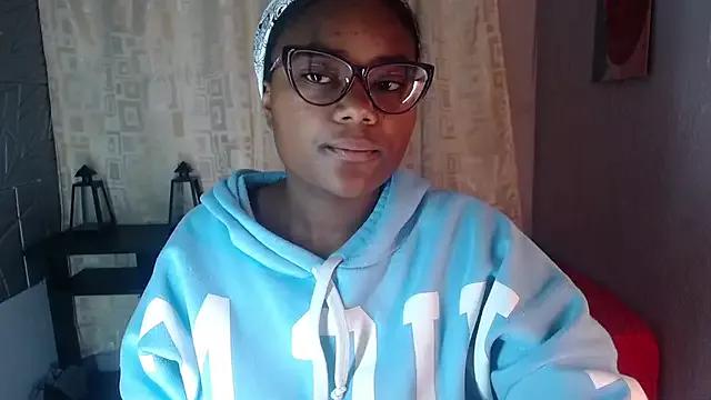 Andrea_curvy from StripChat is Freechat