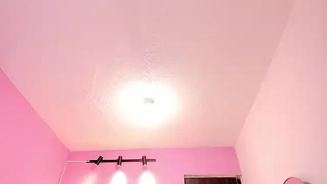 AndreaSweet2 from StripChat is Freechat