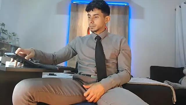 Andrew_4_ from StripChat is Freechat