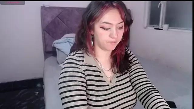 andylovera from StripChat is Freechat
