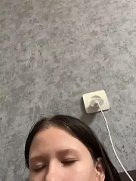 AngelaXSmile from StripChat is Freechat