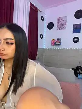 Girls free live sex cams: Check out the satisfaction of typing and cam2cam with our sensual livestreamers, who will teach you all about temptation and desires with their smoking hot physiques.