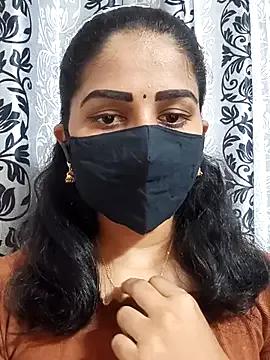 Angleannie from StripChat is Freechat