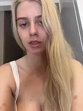 Girls free live sex cams: Check out the satisfaction of typing and cam2cam with our sensual livestreamers, who will teach you all about temptation and desires with their smoking hot physiques.