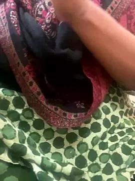 Anjalimaxxu from StripChat
