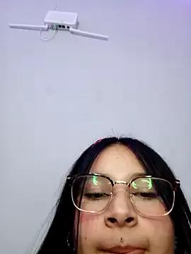 Anne_Mia from StripChat is Freechat