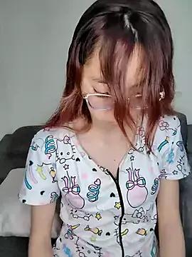 AnnieSparkle from StripChat is Freechat