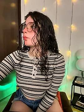 Girls free live sex cams: Check out the satisfaction of typing and cam2cam with our sensual livestreamers, who will teach you all about temptation and desires with their smoking hot physiques.