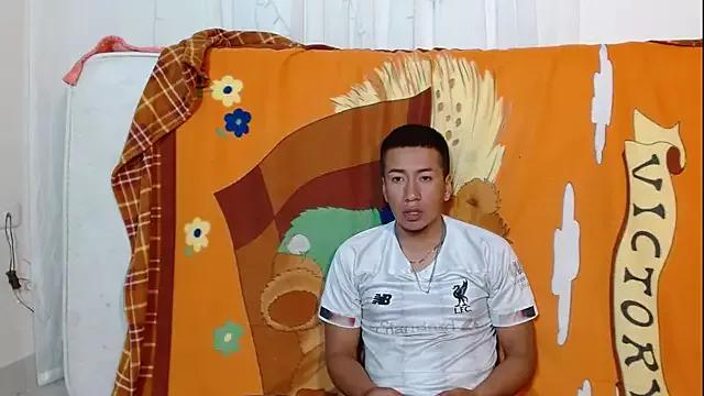 AprilFtMax from StripChat is Freechat