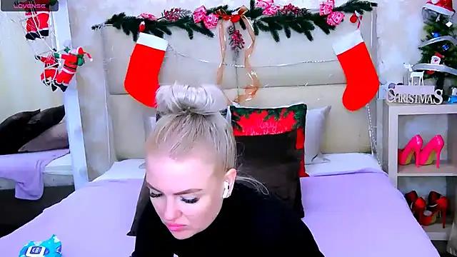 ArianaXDior from StripChat