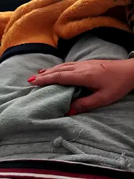 ariel-rick from StripChat is Freechat