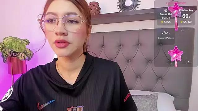ariel_blossomm from StripChat is Freechat