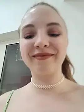 Ariela_Sunshine from StripChat is Freechat
