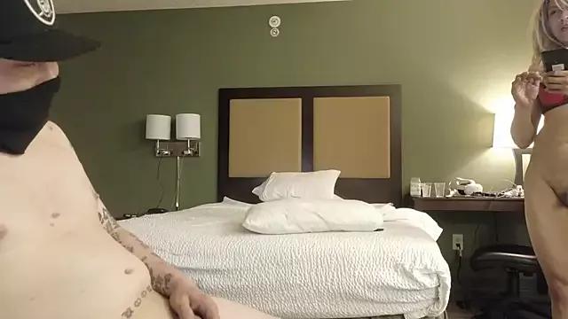 Girls free live sex cams: Check out the satisfaction of typing and cam2cam with our sensual livestreamers, who will teach you all about temptation and desires with their smoking hot physiques.