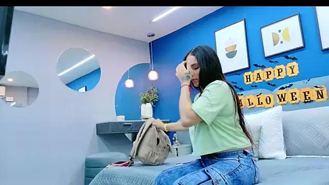 Ashley_Evans22 from StripChat is Freechat