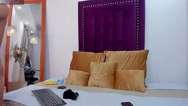 ashly_sins from StripChat is Freechat