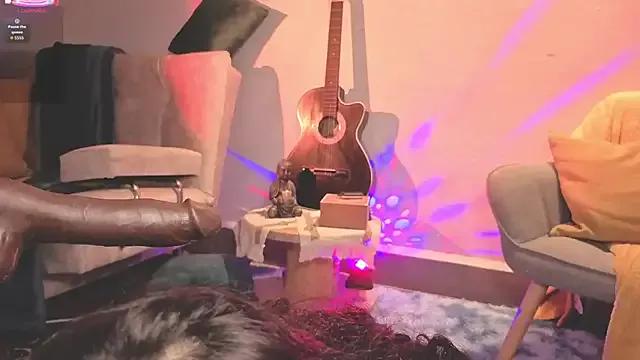 ashlynnlowe_ from StripChat is Freechat