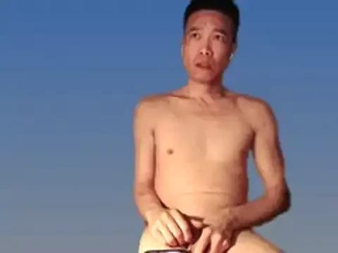 asian2512 from StripChat