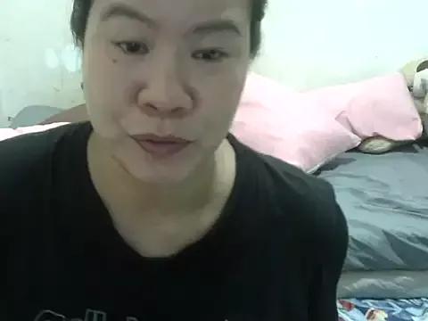 AsianbouncieGIRL from StripChat is Freechat