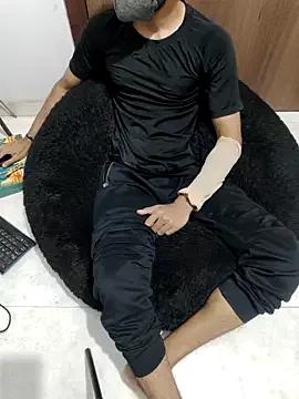 AslelJawanee from StripChat is Freechat