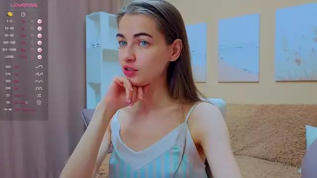 AstoriyaNight from StripChat is Freechat