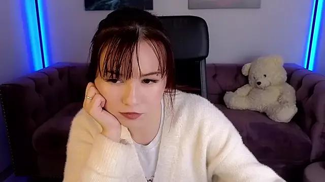 Aurora_Gilbert from StripChat is Freechat
