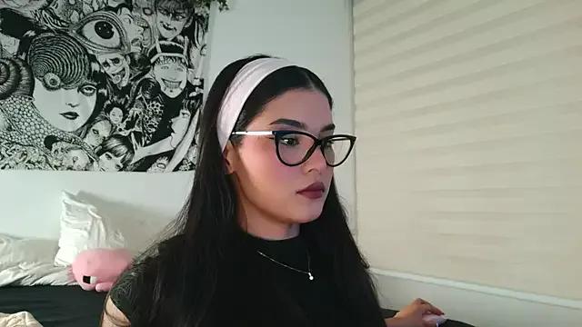Aurorabeck_ from StripChat is Freechat
