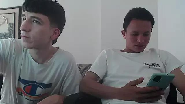 Axel_Dom from StripChat is Freechat