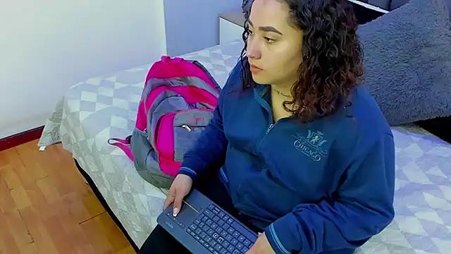 Ayla_martinez from StripChat